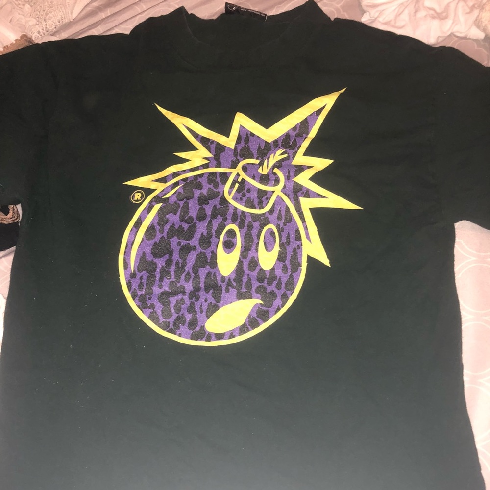 The hundreds green shirt